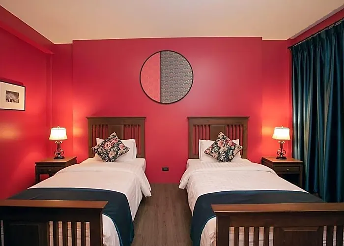 Caiyong Hometel & Cafe's 3*